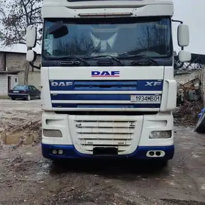 Седельный тягач DAF Xf 105, 2009