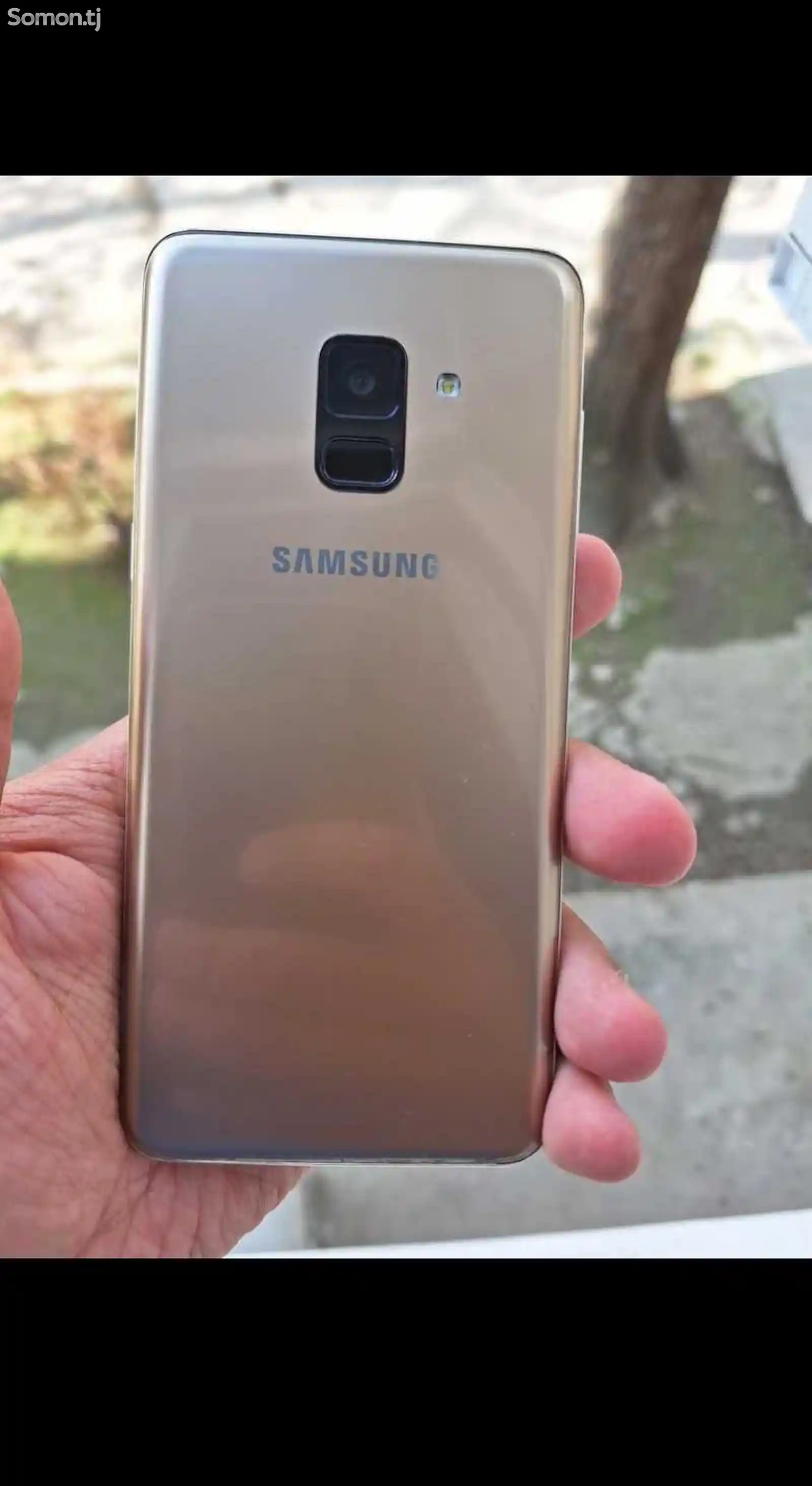 Samsung Galaxy A8 Plus Gold, 32Gb Duos-1