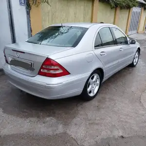 Mercedes-Benz C class, 2001