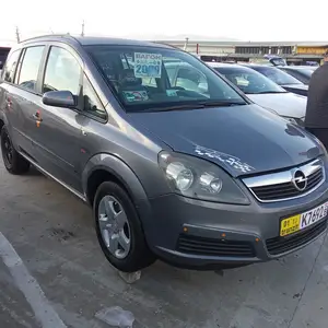 Opel Zafira, 2008