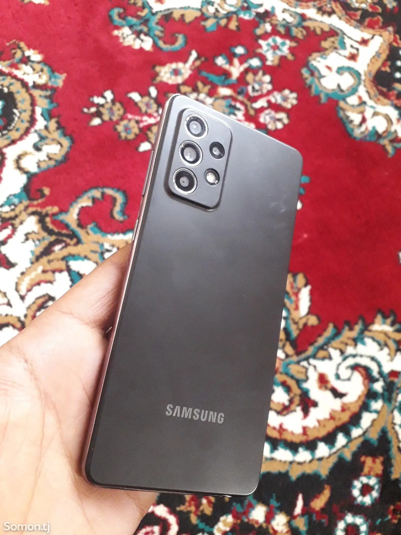 Samsung Galaxy A52-1