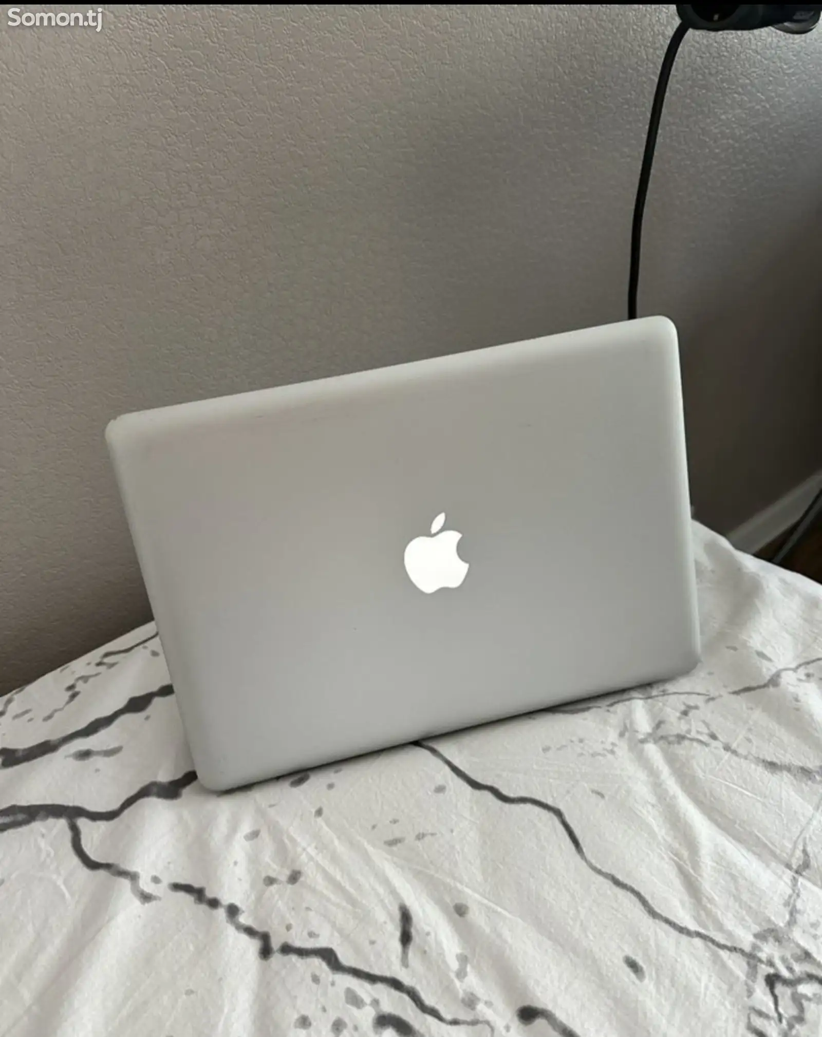 Ноутбук Apple macbook pro-1