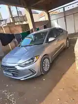 Hyundai Elantra, 2017-2