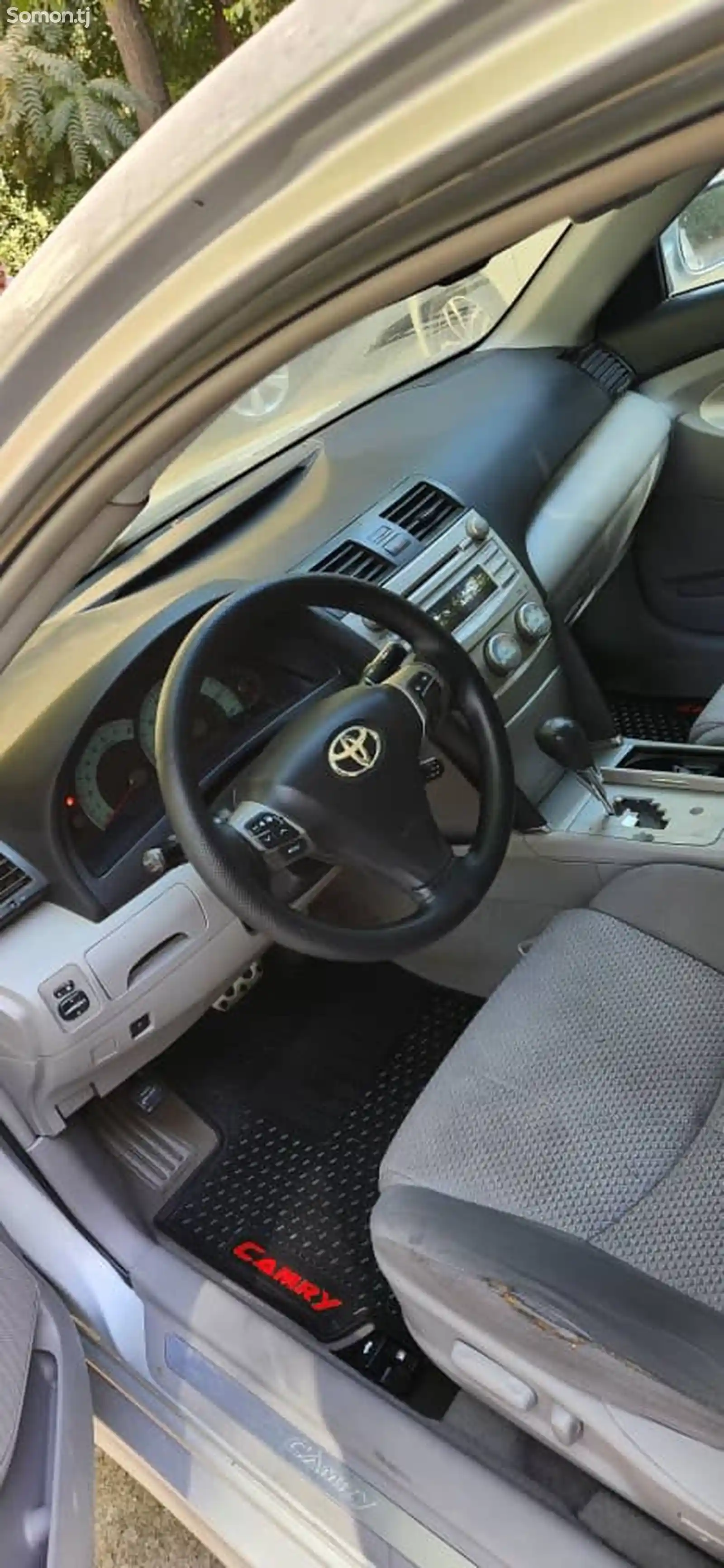 Toyota Camry, 2011-5