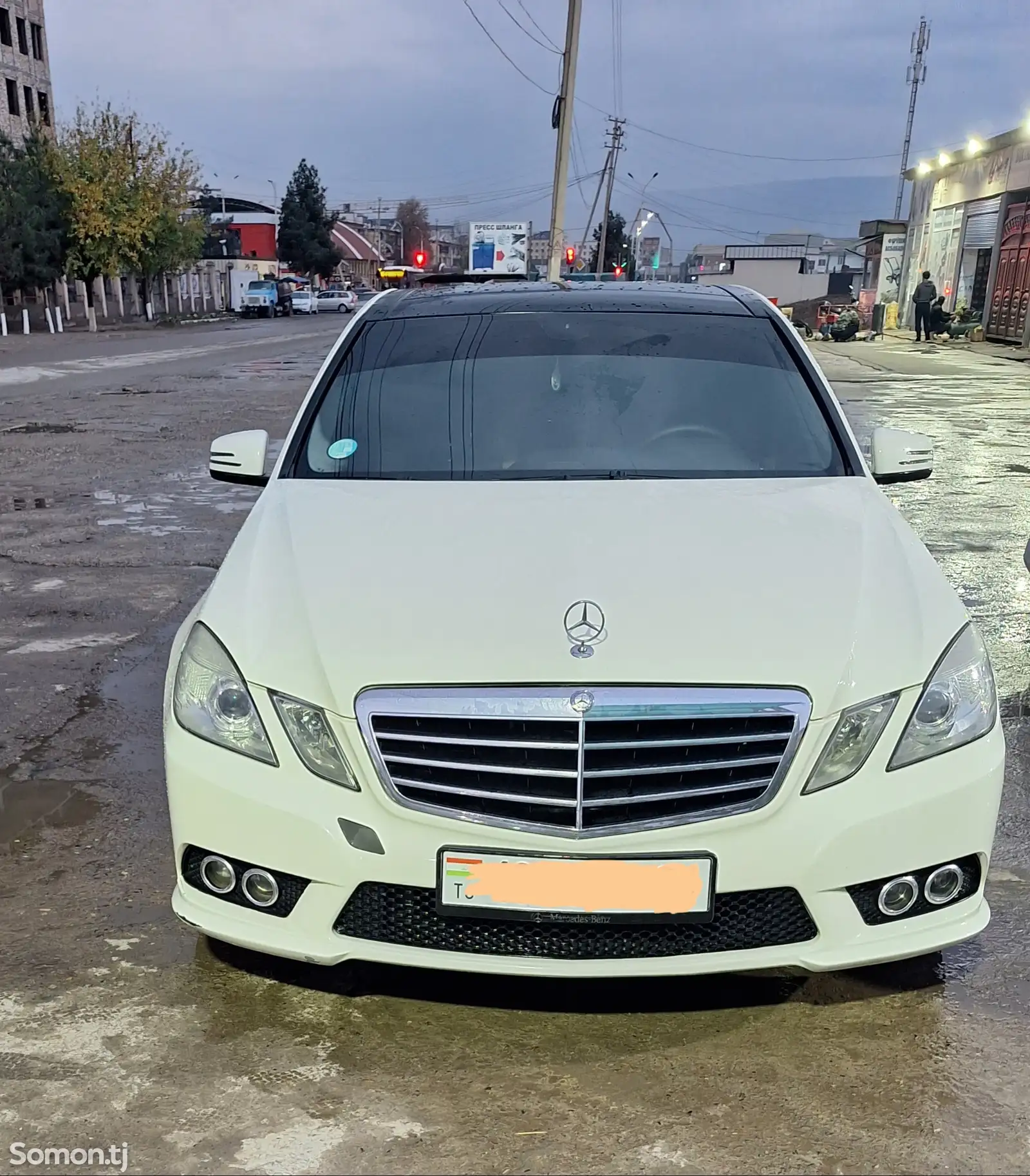 Mercedes-Benz E class, 2010-1