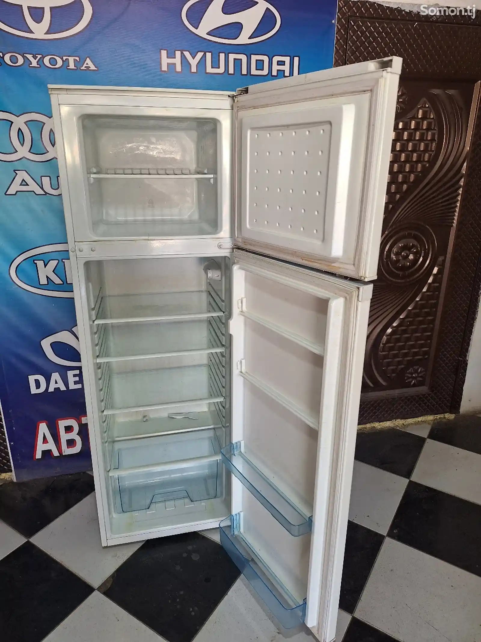 Холодильник Мидеа-2