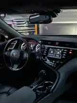 Toyota Camry, 2018-12