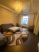 2-комн. квартира, 6 этаж, 93м², Голубой Экран-8