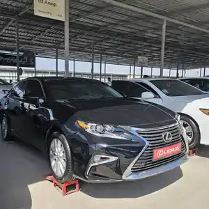 Lexus ES series, 2015