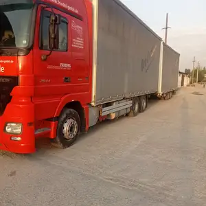 Бортовой грузовик Mercedes-Benz Actros, 2008