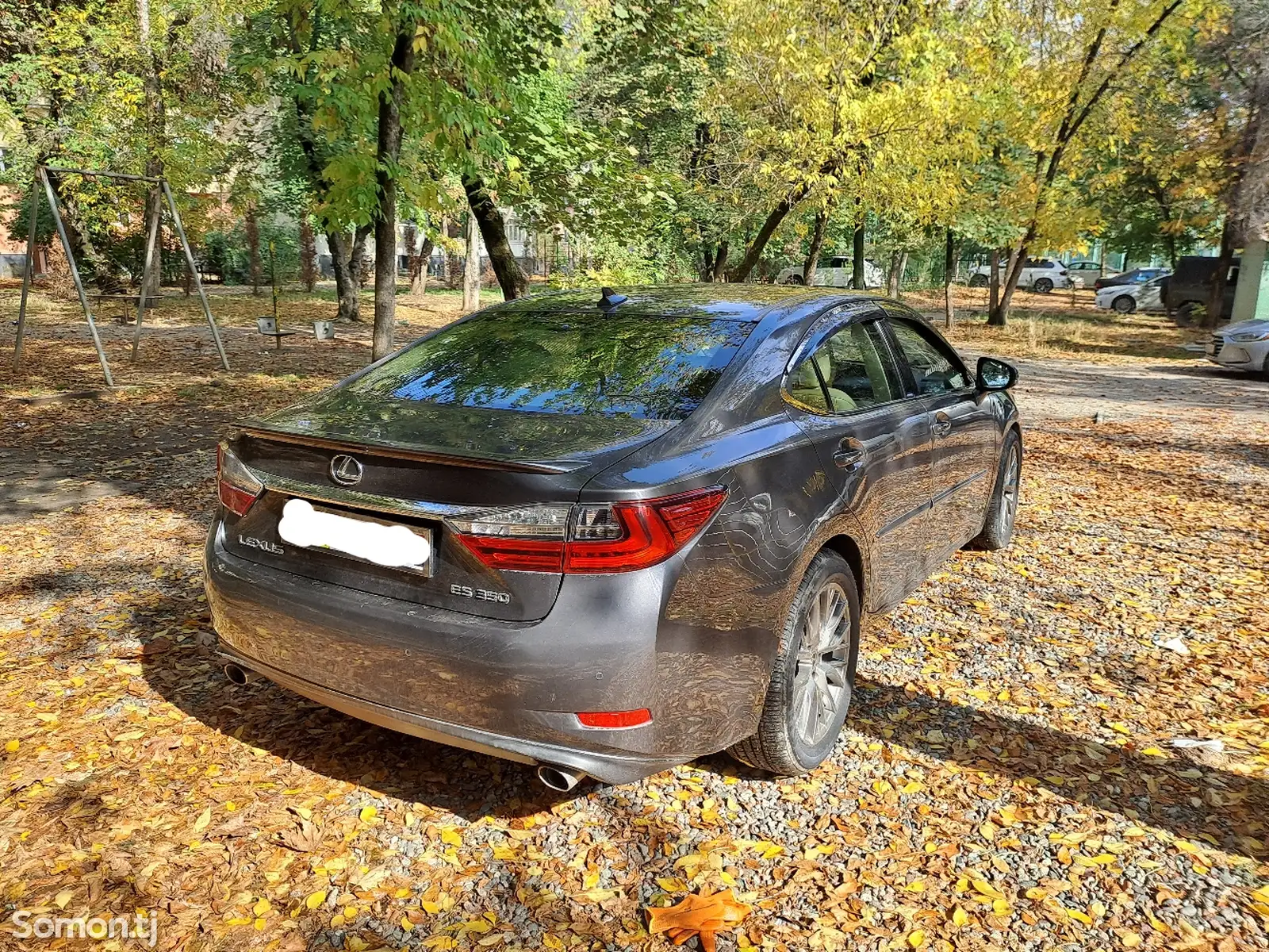 Lexus ES series, 2013-1