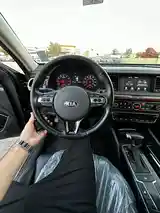 Kia Cadenza, 2017-4