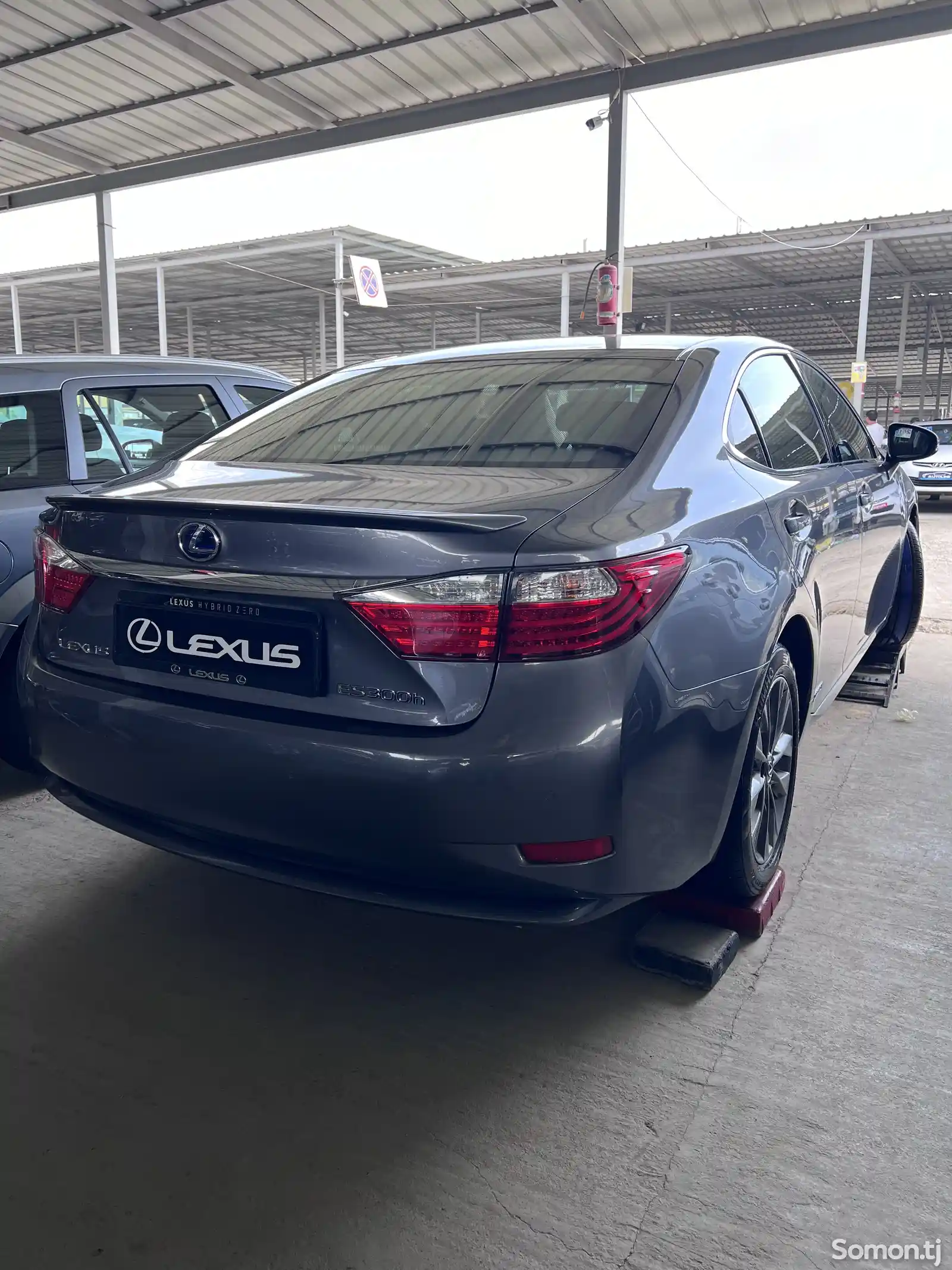 Lexus ES series, 2015-7