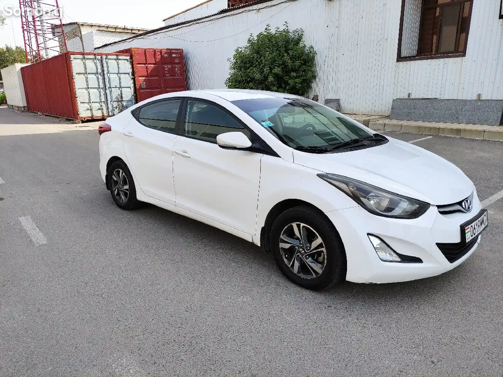 Hyundai Elantra, 2015-5