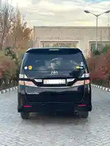 Toyota Vellfire, 2014-2