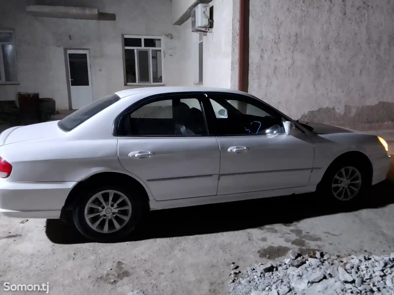 Hyundai Sonata, 2002-5