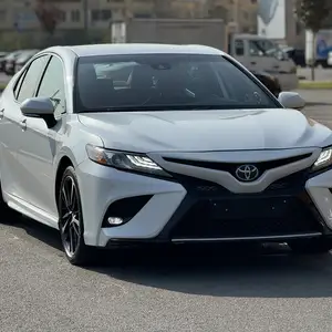 Toyota Camry, 2019