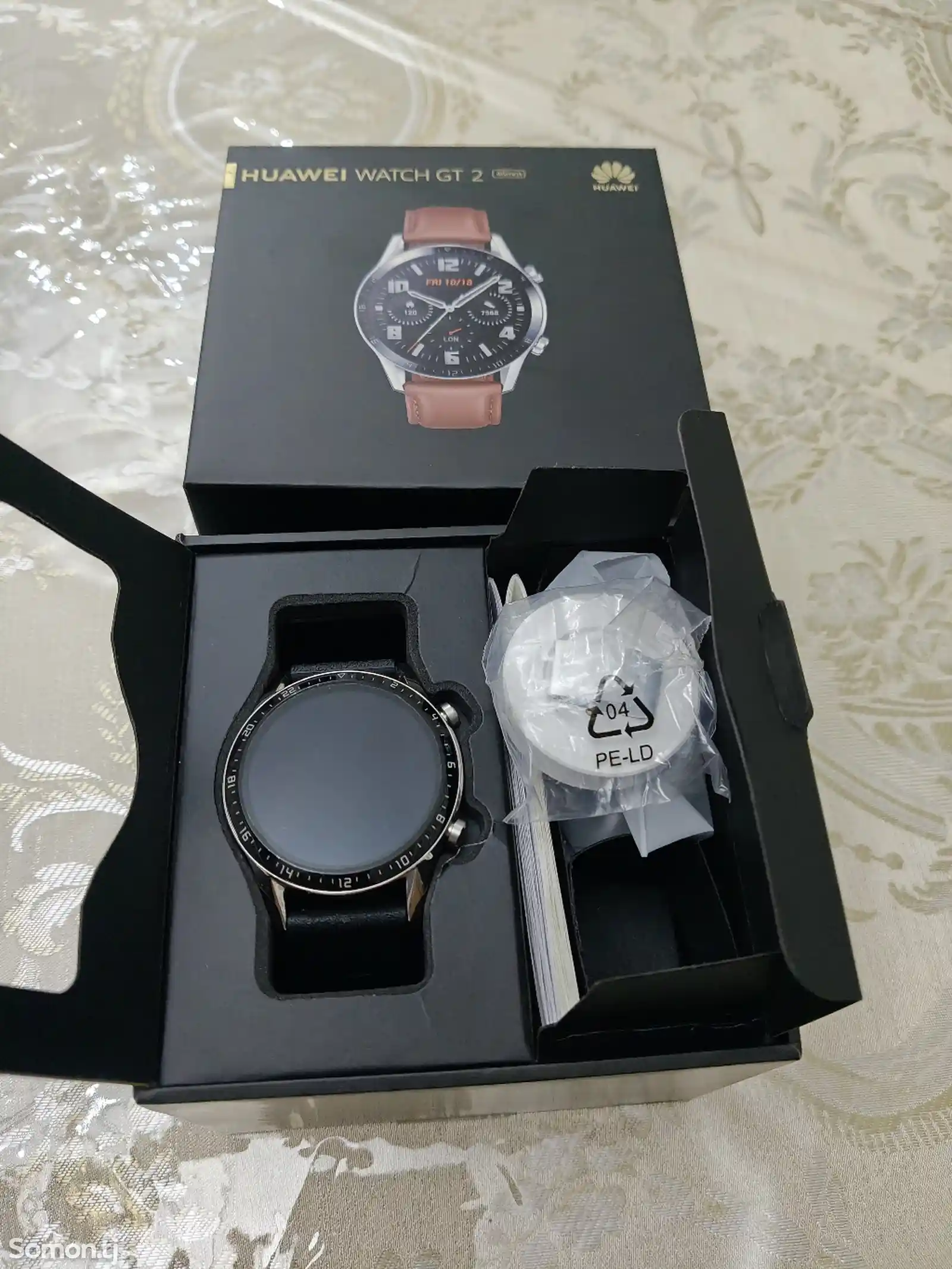 Смарт часы Huawei Watch GT-2 пачка-2