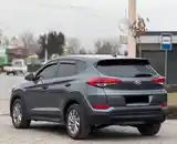 Hyundai Tucson, 2015-5