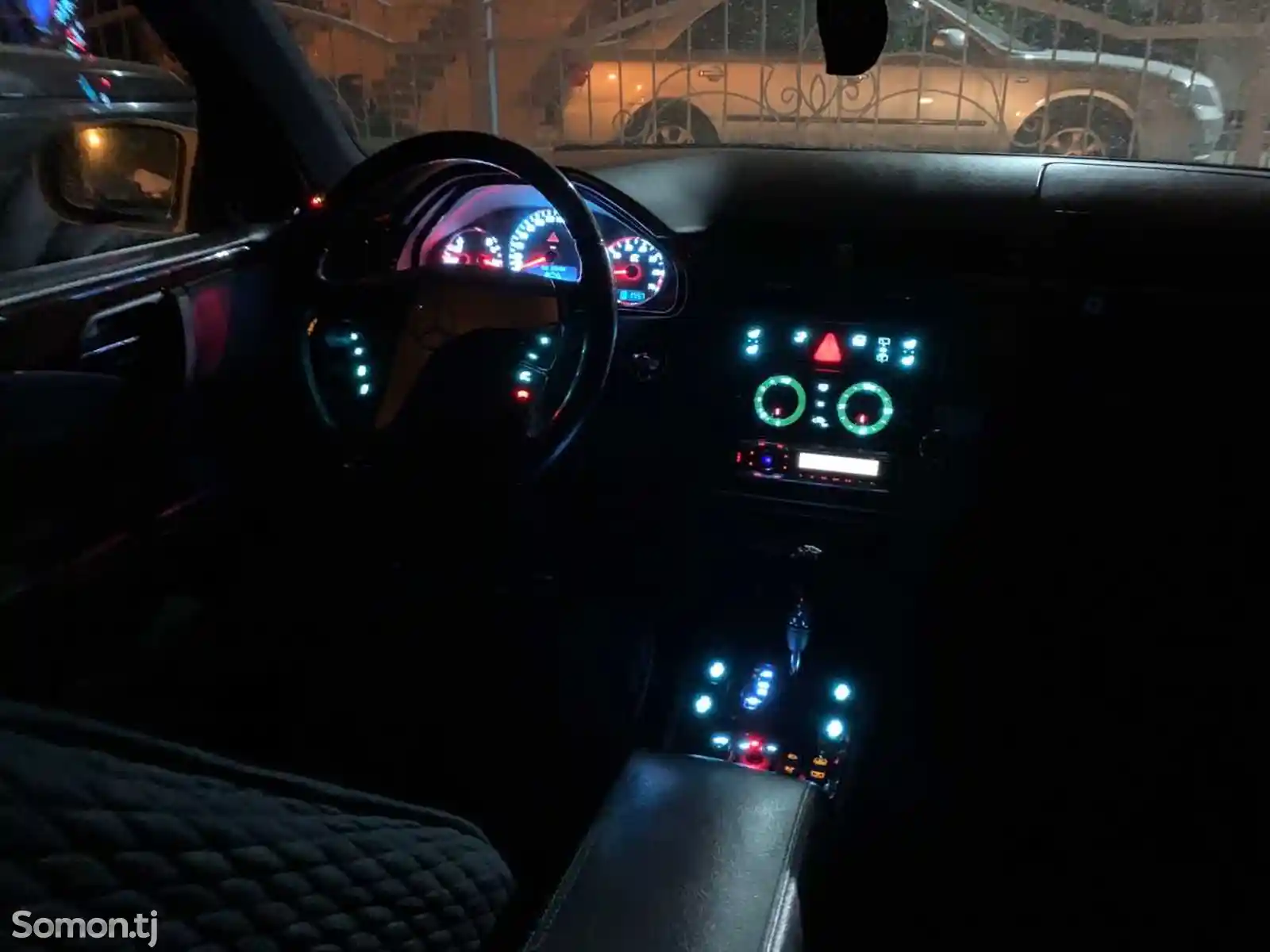 Подсветка салона на Mercedes W202/W210-9