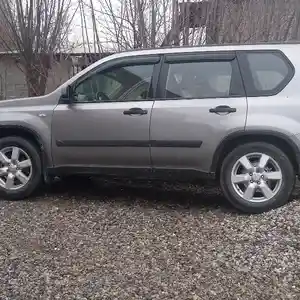 Nissan X-Trail, 2008