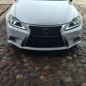 Lexus IS series, 2008