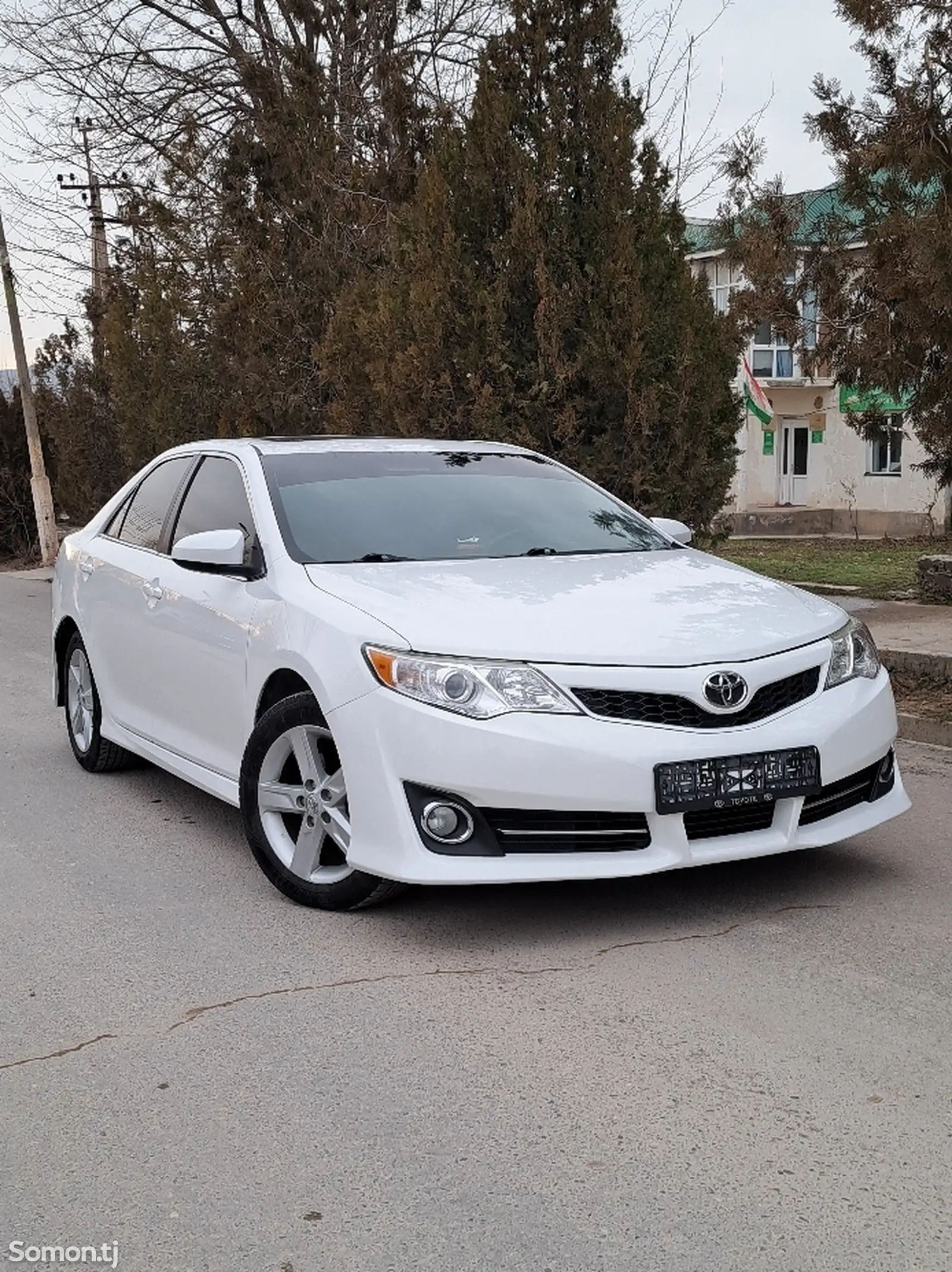 Toyota Camry, 2014-1