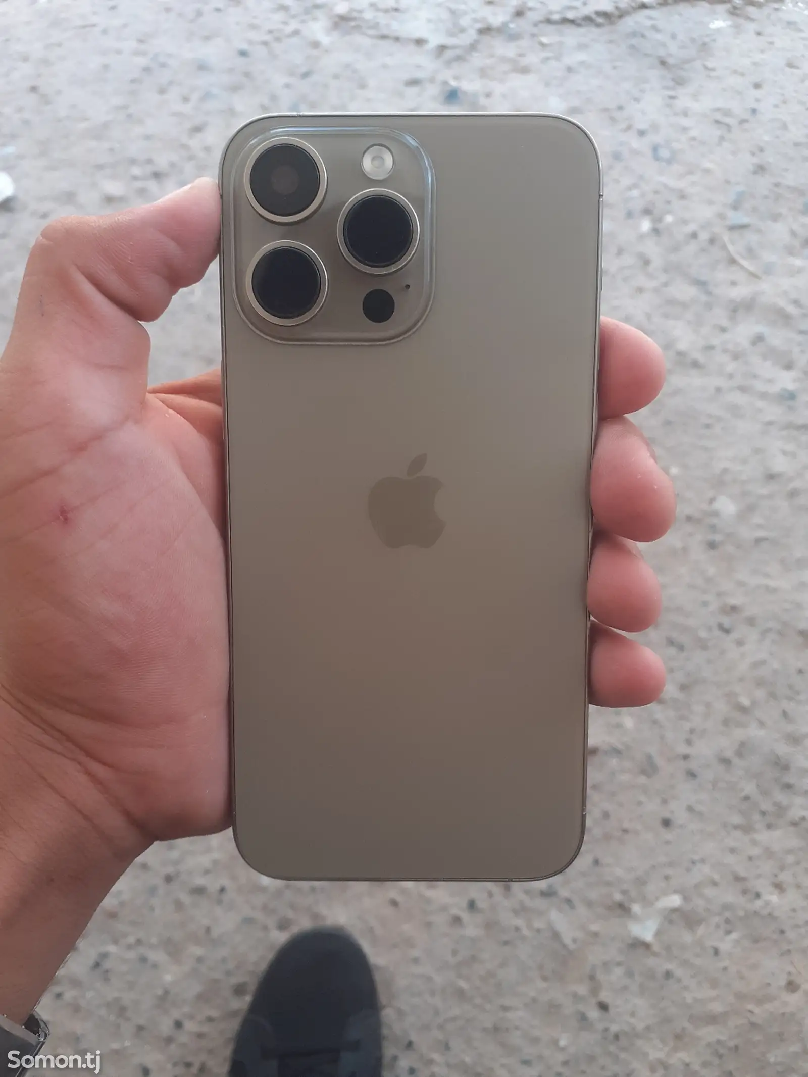 Apple iPhone 15 Pro, 512 gb, Natural Titanium дубликат-2