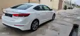 Hyundai Elantra, 2018-6