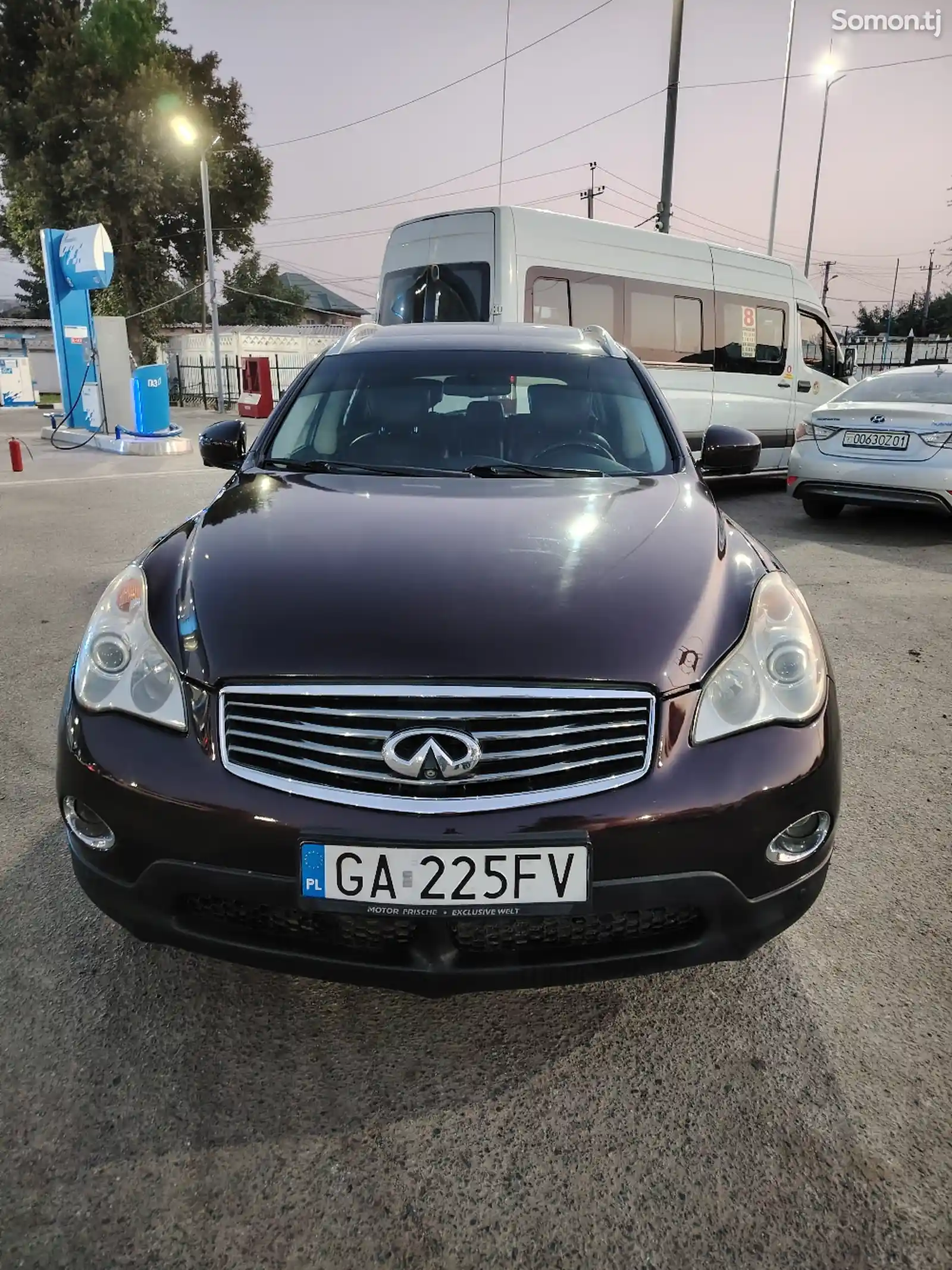 Infiniti FX series, 2010-1