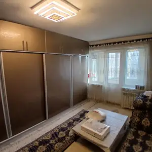 1-комн. квартира, 4 этаж, 60 м², Фирдавси