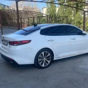 Kia K series, 2016