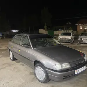 Opel Astra F, 1995