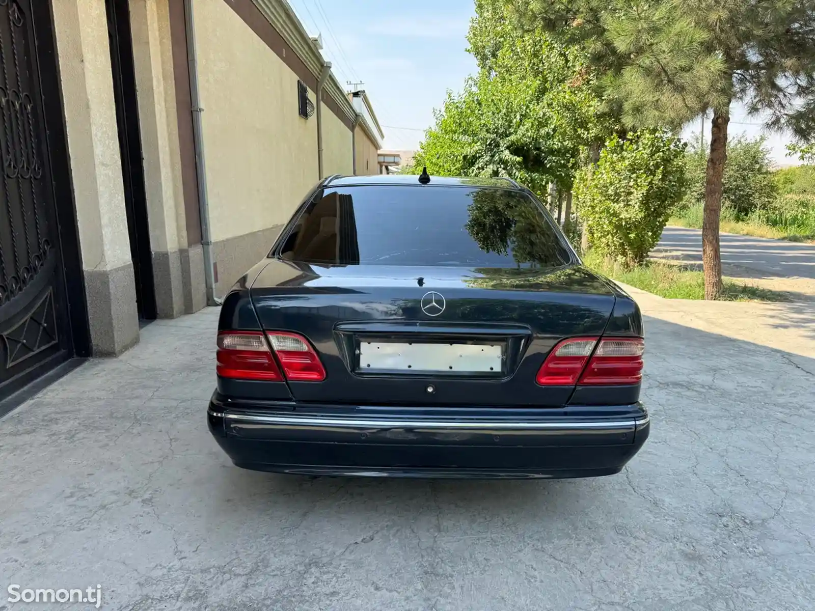 Mercedes-Benz E class, 2001-5