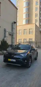 Toyota RAV 4, 2017-2