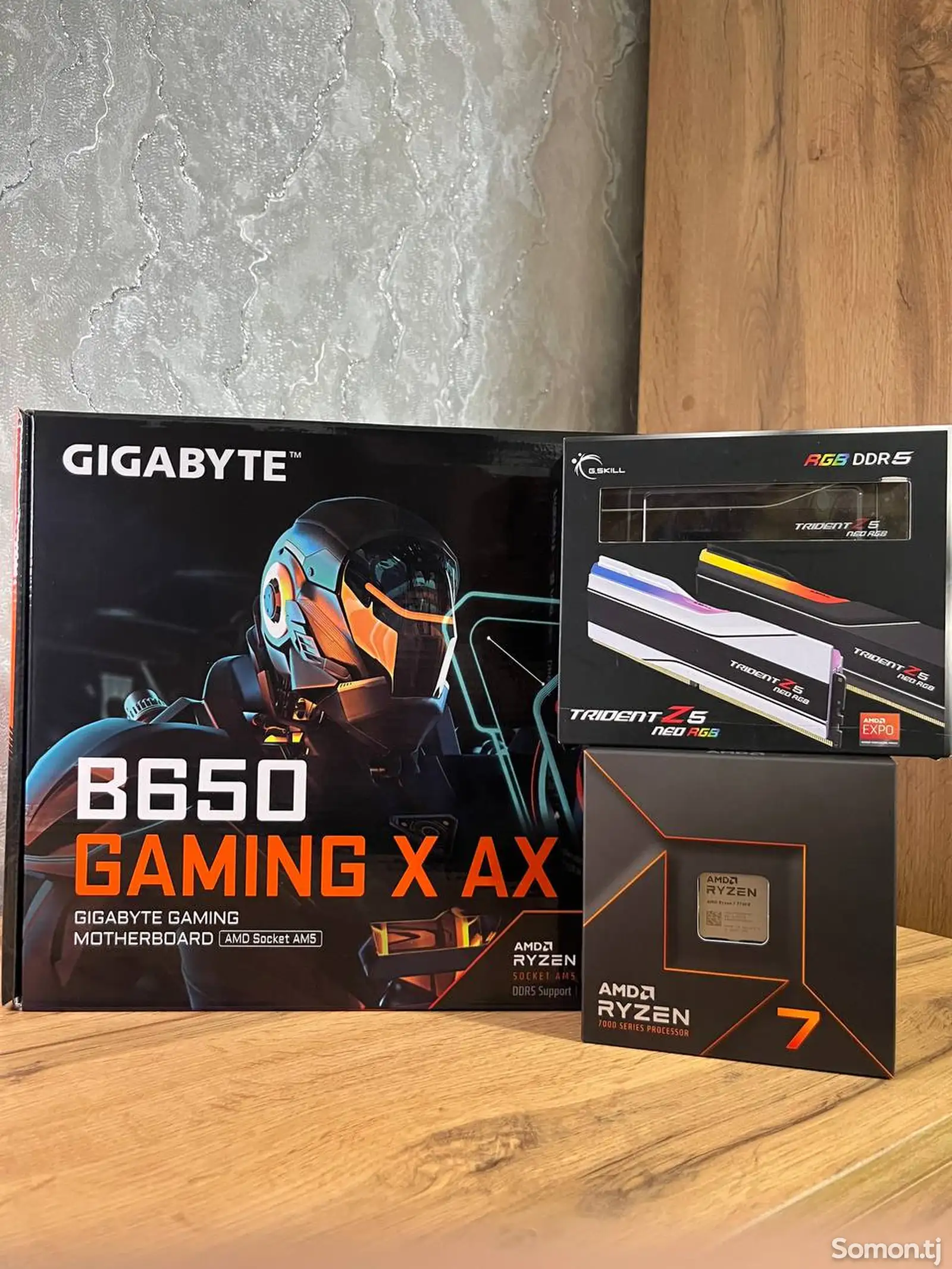 Материнская плата GIGABYTE B650 GAMING X AX V2