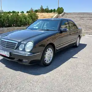 Mercedes-Benz E class, 2000