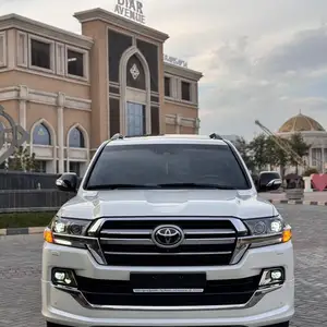 Toyota Land Cruiser, 2020