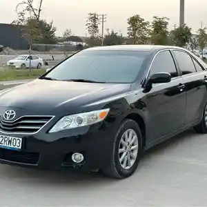 Toyota Camry, 2010