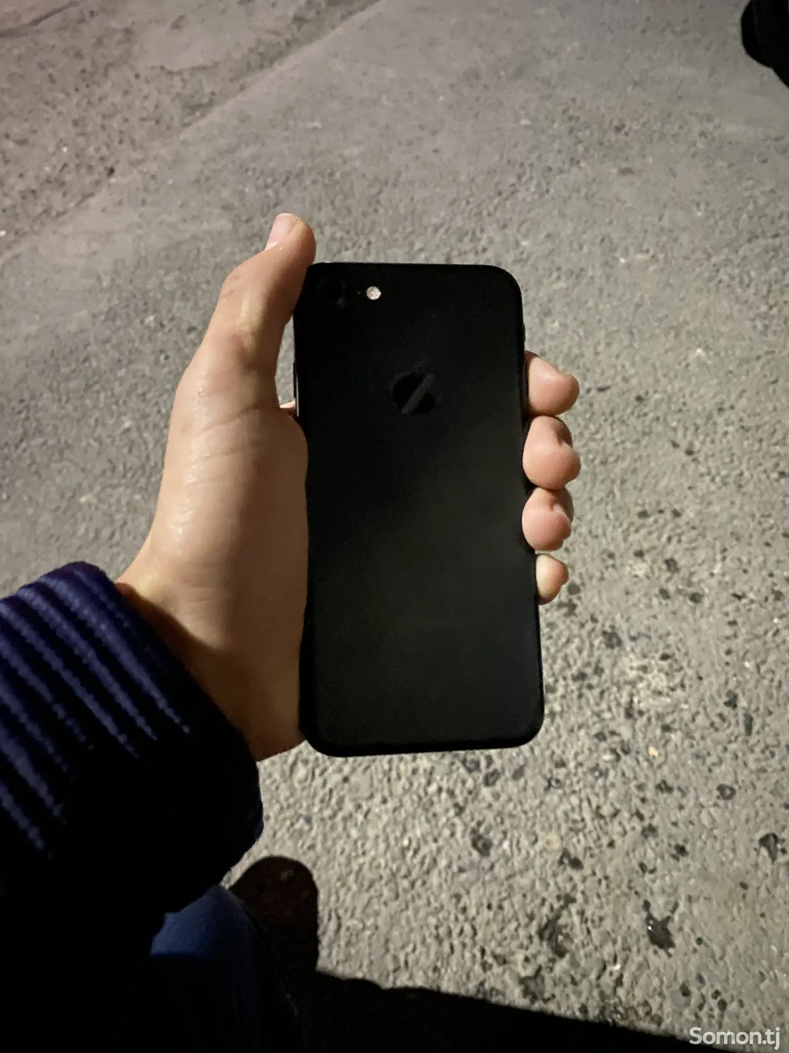 Apple iPhone 7, 32 gb-1