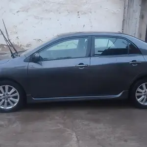 Toyota Corolla, 2010