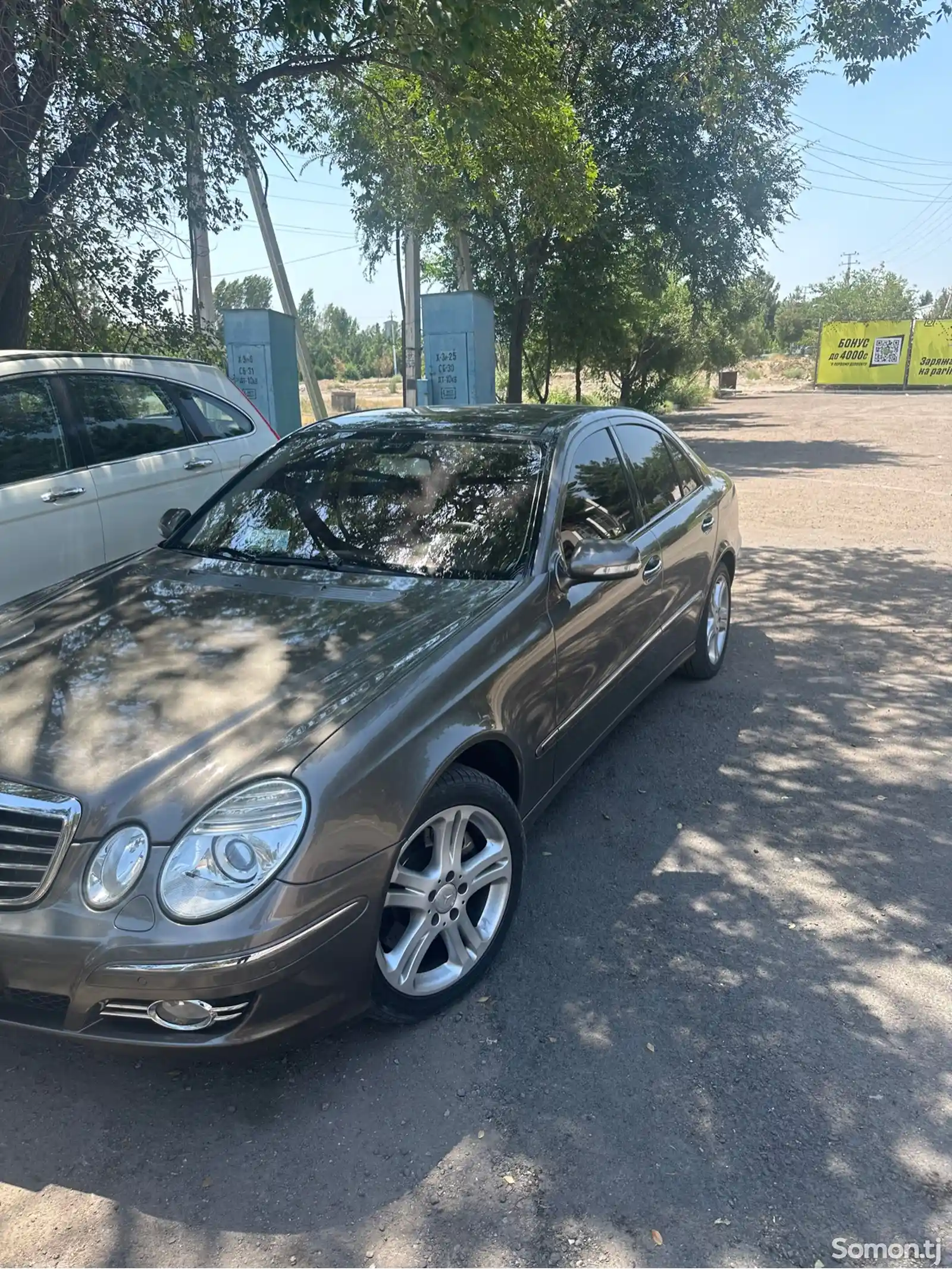 Mercedes-Benz E class, 2008-4