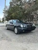 Mercedes-Benz E class, 1999-2