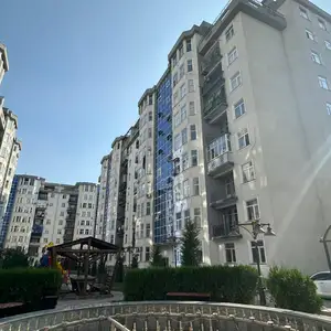 2-комн. квартира, 6 этаж, 85 м², И. Сомони