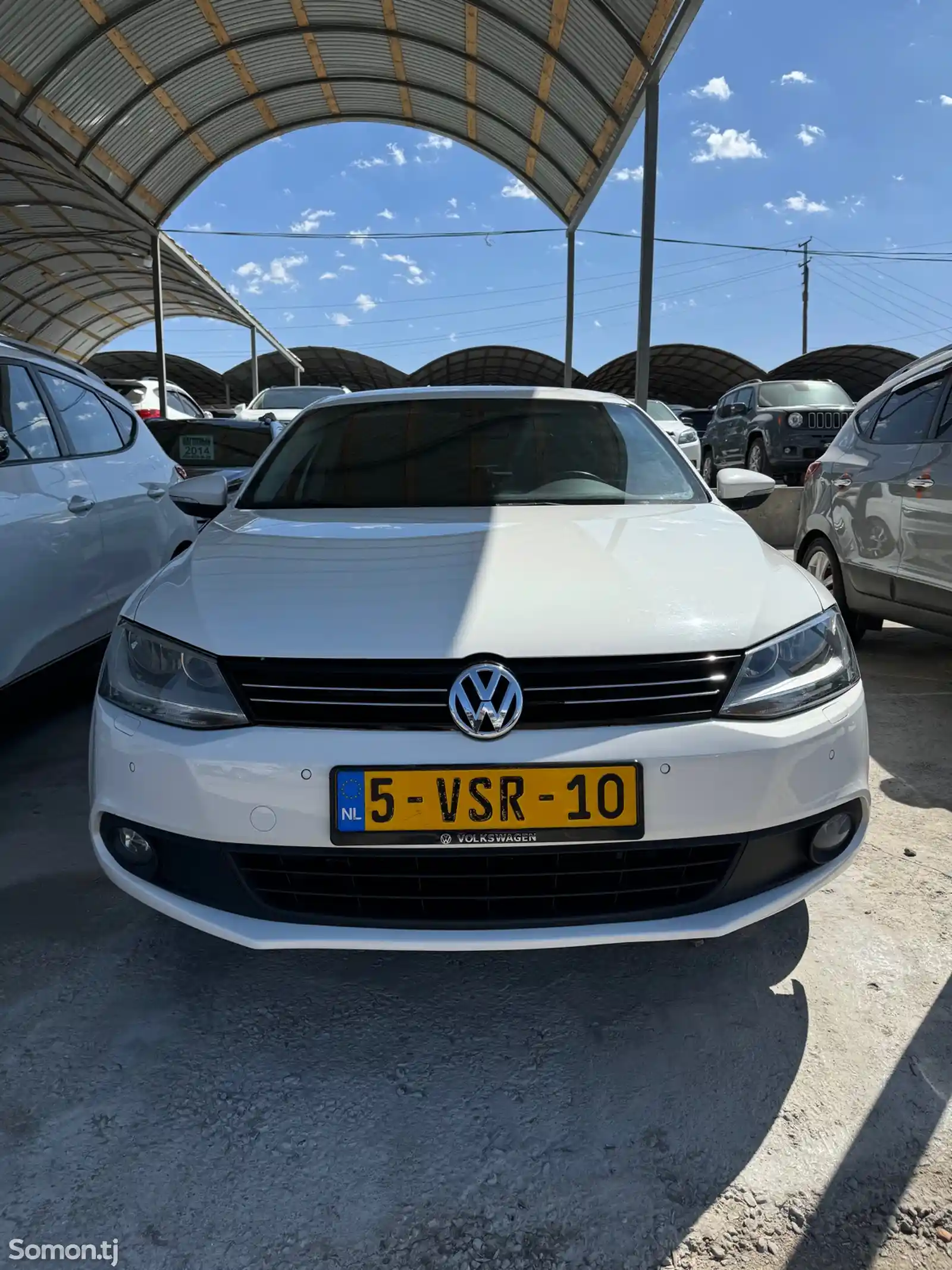 Volkswagen Jetta, 2013-1