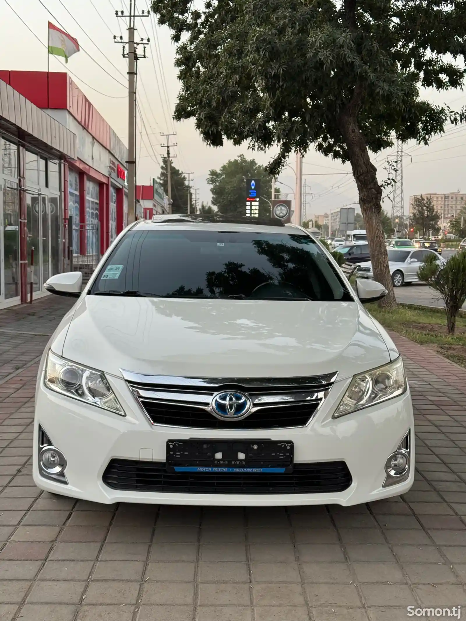 Toyota Camry, 2012-1