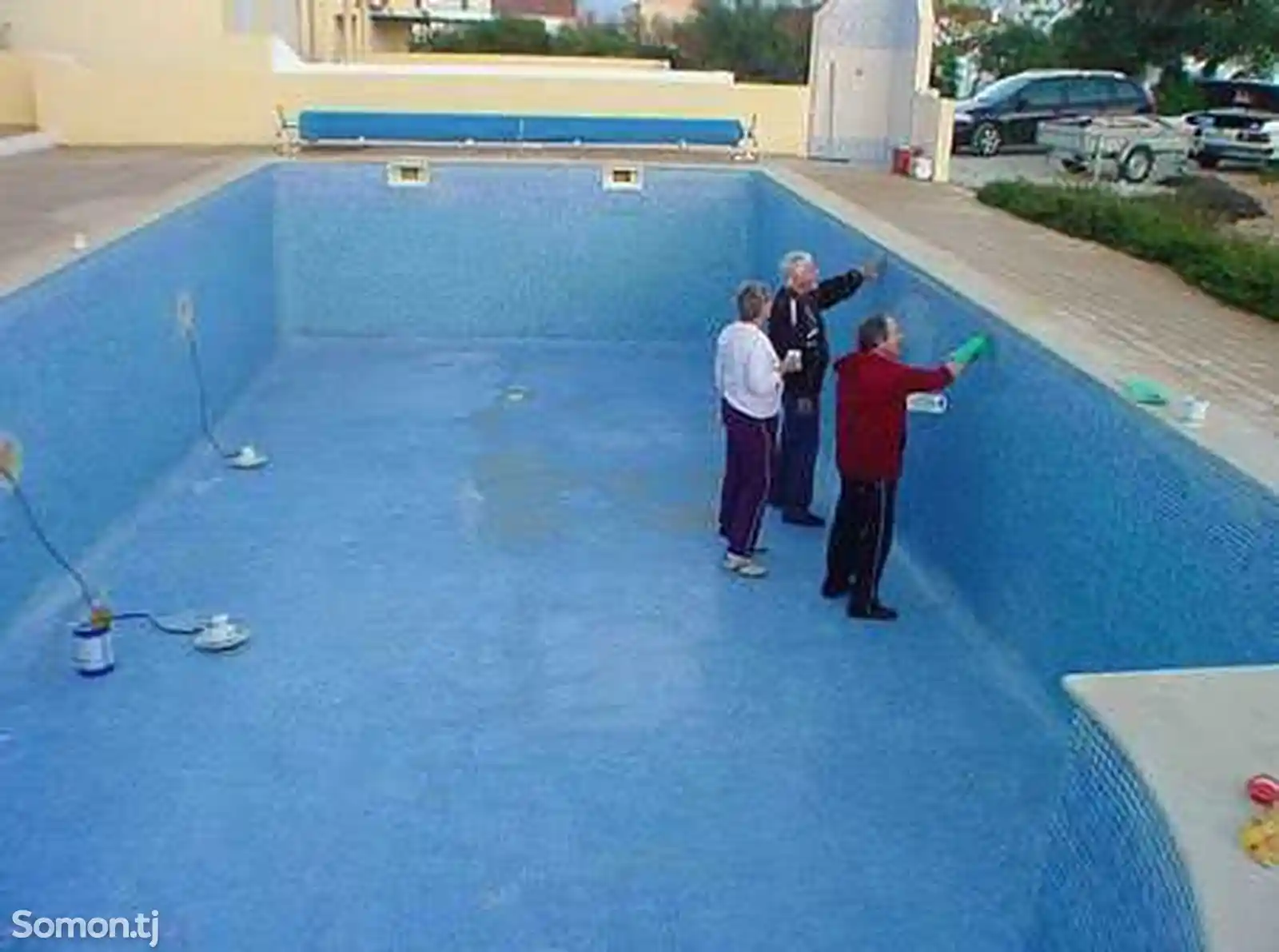 Услуга очисткаи бассейнов
