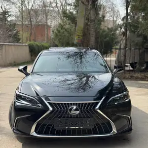 Lexus ES series, 2021