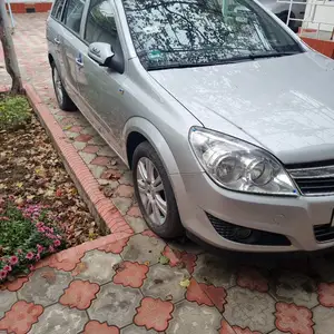 Opel Astra H, 2008