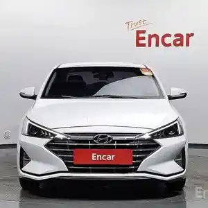 Hyundai Avante, 2020